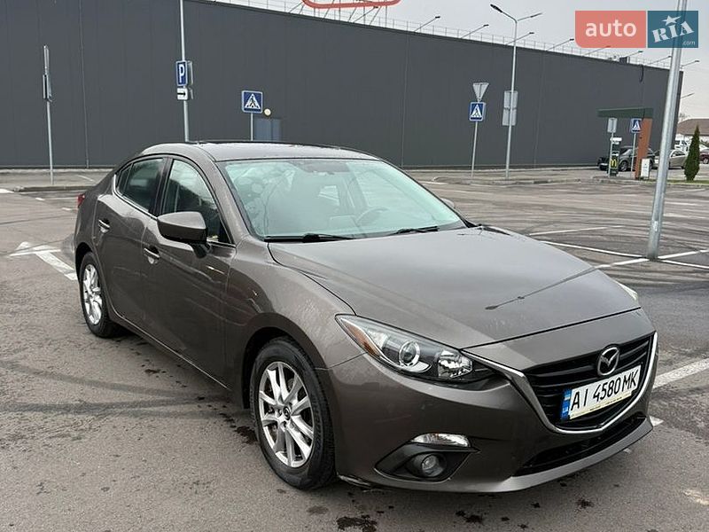 Седан Mazda 3 2016 в Боярке
