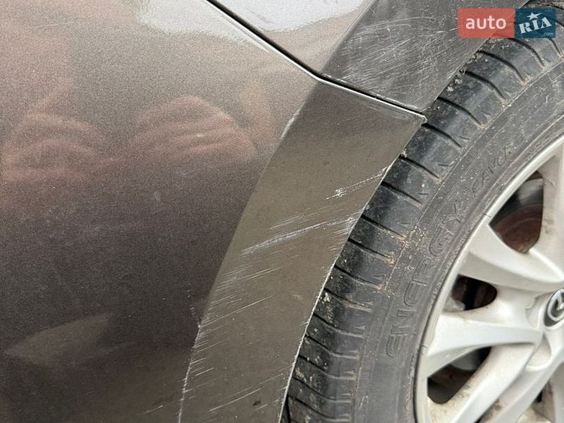 Седан Mazda 3 2016 в Боярке