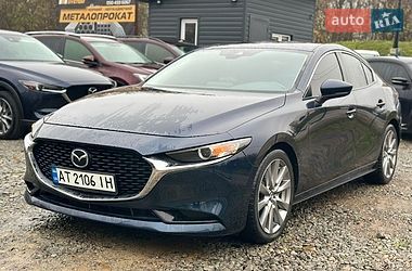 Седан Mazda 3 2019 в Івано-Франківську