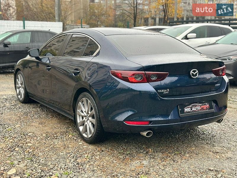 Седан Mazda 3 2019 в Івано-Франківську