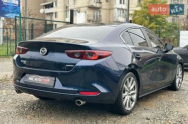 Седан Mazda 3 2019 в Івано-Франківську