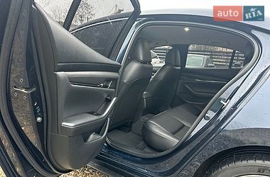 Седан Mazda 3 2019 в Івано-Франківську