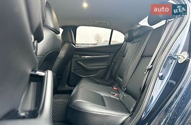 Седан Mazda 3 2019 в Івано-Франківську