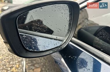 Седан Mazda 3 2019 в Івано-Франківську