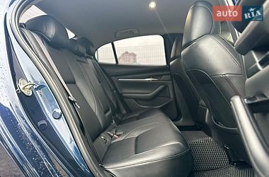 Седан Mazda 3 2019 в Івано-Франківську