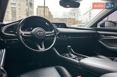Седан Mazda 3 2019 в Івано-Франківську