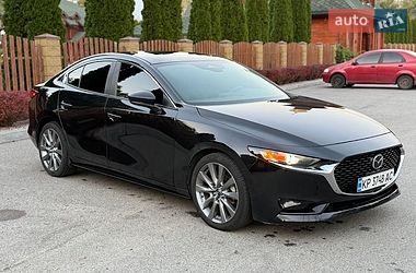 Mazda 3  2024