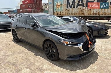 Mazda 3  2025
