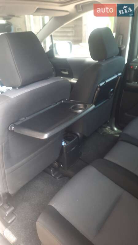 Мінівен Mazda 5 2006 в Вінниці