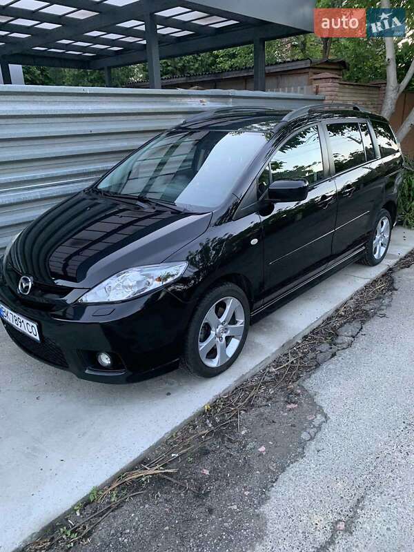 Минивэн Mazda 5 2006 в Ровно