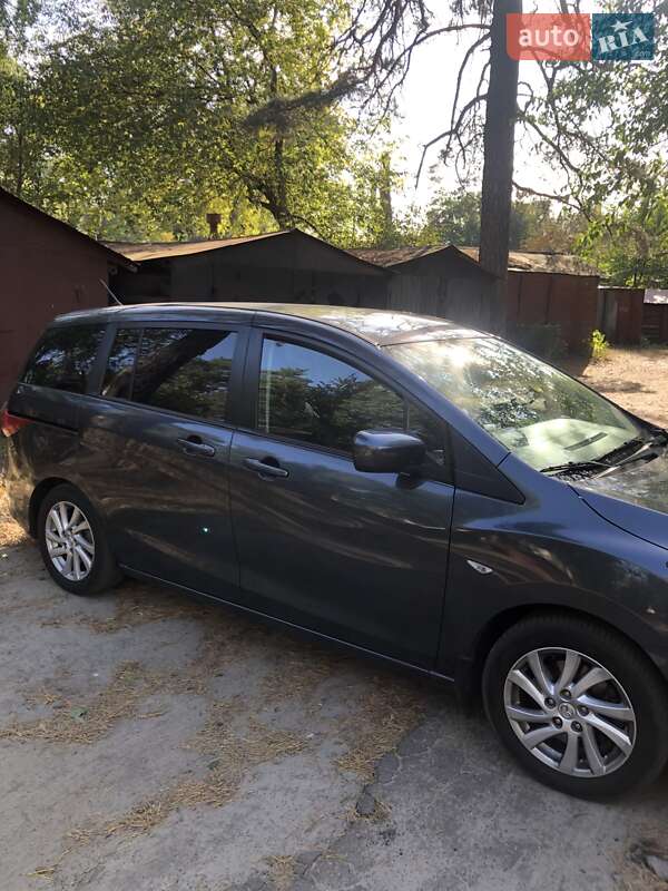 Минивэн Mazda 5 2011 в Киеве