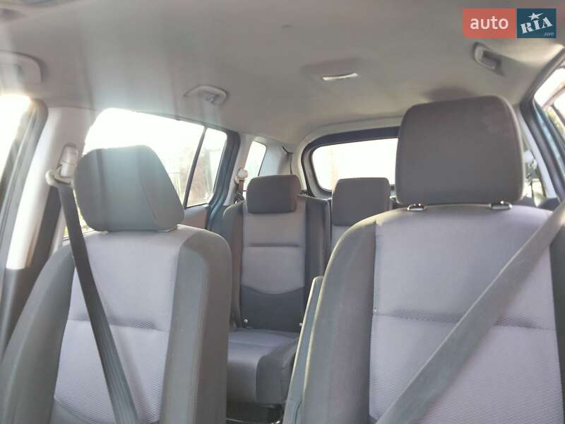 Минивэн Mazda 5 2005 в Львове