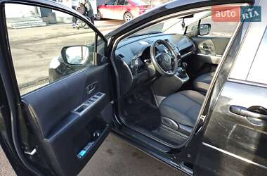Минивэн Mazda 5 2010 в Луцке