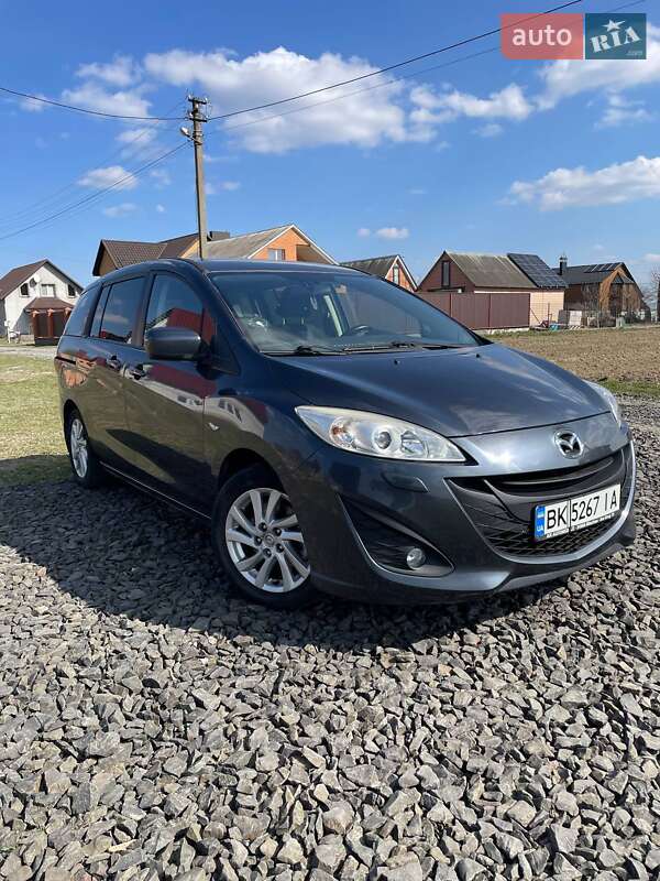 Мінівен Mazda 5 2011 в Вараші