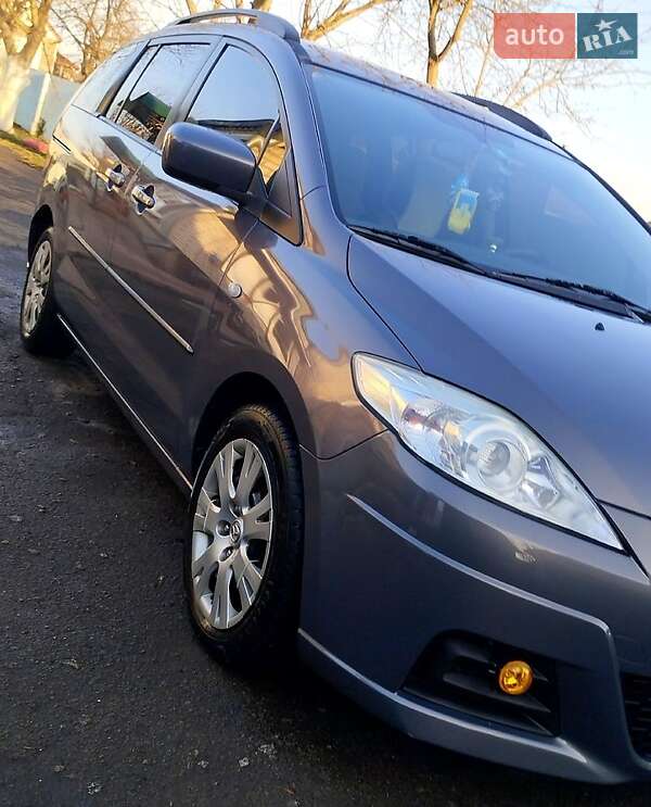 Mazda 5