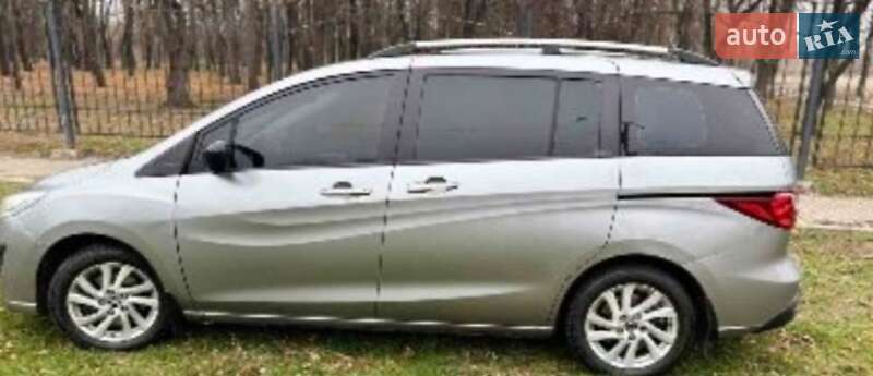 Минивэн Mazda 5 2014 в Павлограде