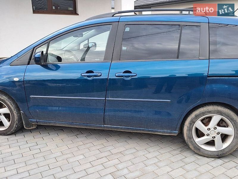Mazda 5