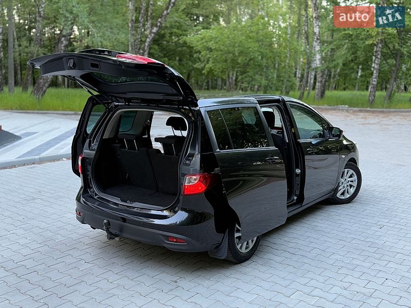 Минивэн Mazda 5 2011 в Тернополе