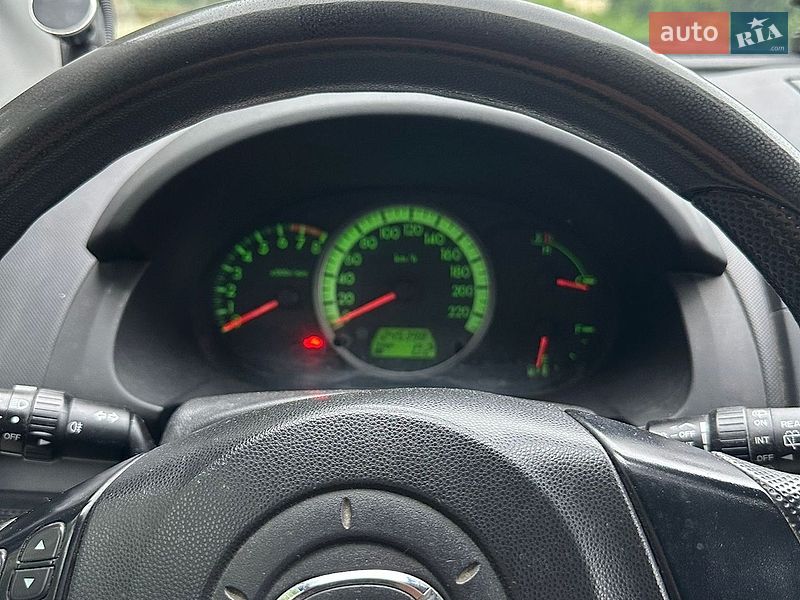 Мінівен Mazda 5 2006 в Чернівцях фото 7 Мінівен Mazda 5 2006 в Чернівцях