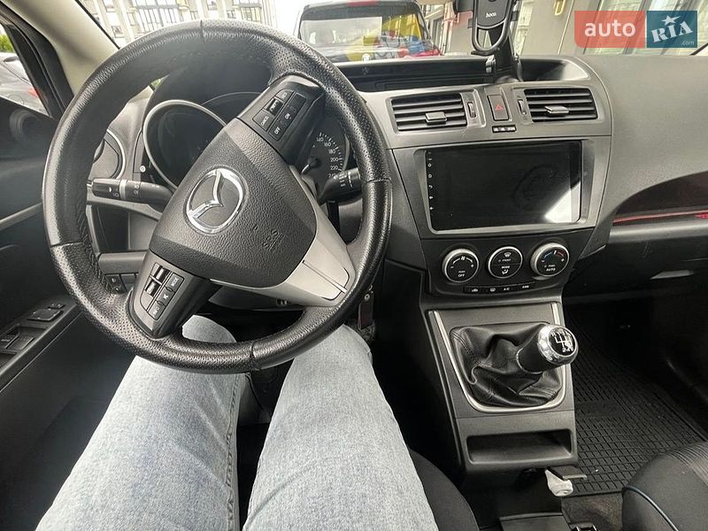 Мінівен Mazda 5 2011 в Луцьку