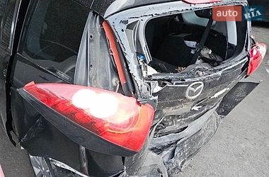 Mazda 5  2006