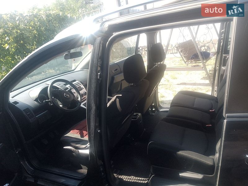 Мінівен Mazda 5 2007 в Шацьку