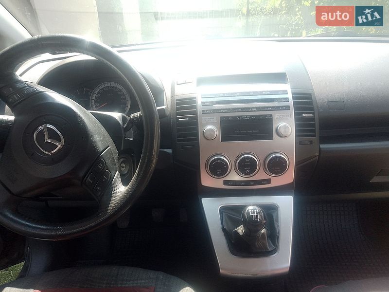 Мінівен Mazda 5 2007 в Шацьку
