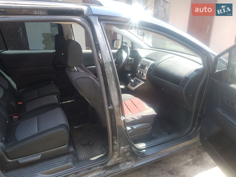 Мінівен Mazda 5 2007 в Шацьку