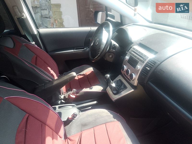 Мінівен Mazda 5 2007 в Шацьку