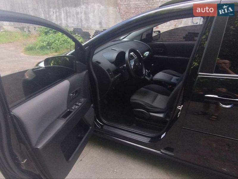 Мінівен Mazda 5 2007 в Хмельницькому