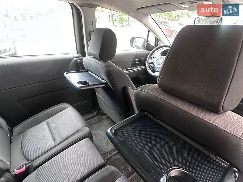 Минивэн Mazda 5 2007 в Киеве