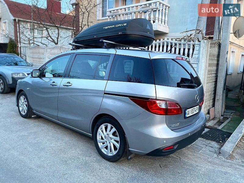 Минивэн Mazda 5 2010 в Гостомеле