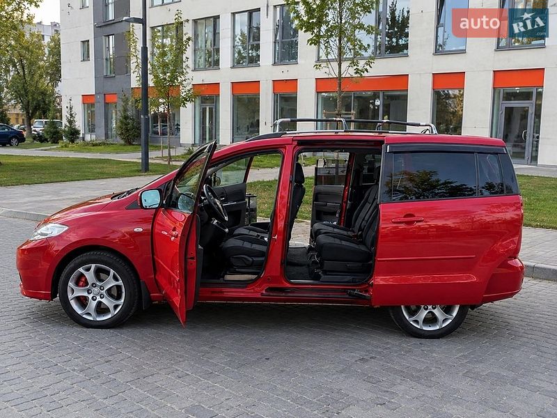 Минивэн Mazda 5 2005 в Днепре