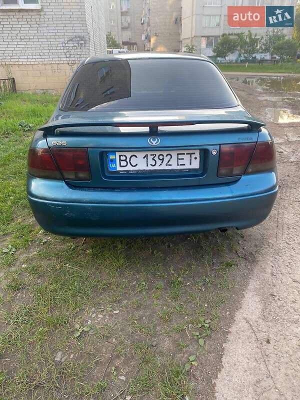 Седан Mazda 626 1994 в Стрые