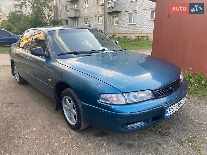 Седан Mazda 626 1994 в Стрые
