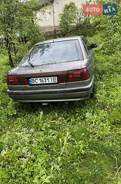 Mazda 626  1989