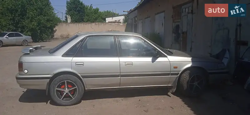 Mazda 626 1990