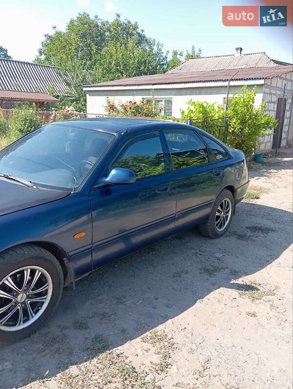 Хетчбек Mazda 626 1995 в Врадіївці