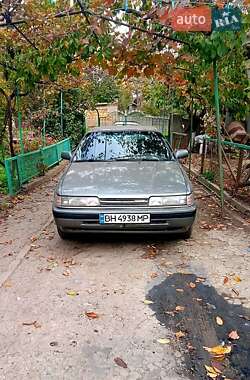 Седан Mazda 626 1991 в Сараті