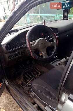Седан Mazda 626 1991 в Сараті