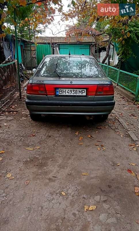 Седан Mazda 626 1991 в Сараті