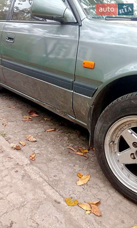 Седан Mazda 626 1991 в Сараті