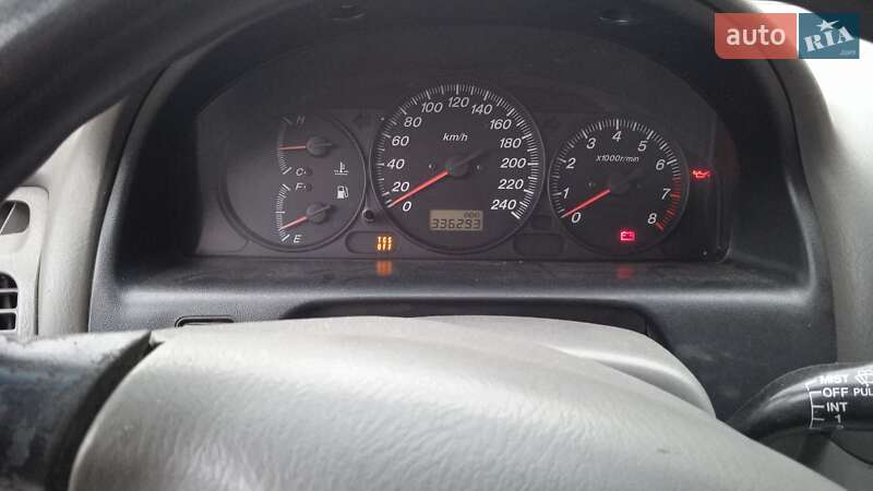Универсал Mazda 626 2000 в Нижанковичах