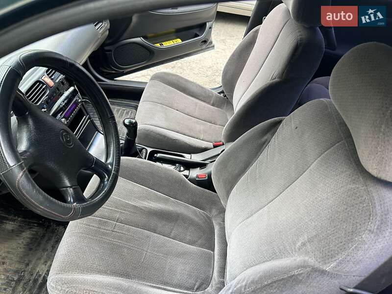 Седан Mazda 626 1991 в Каменец-Подольском фото 9 Седан Mazda 626 1991 в Каменец-Подольском