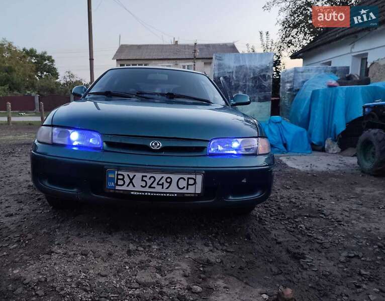 Хэтчбек Mazda 626