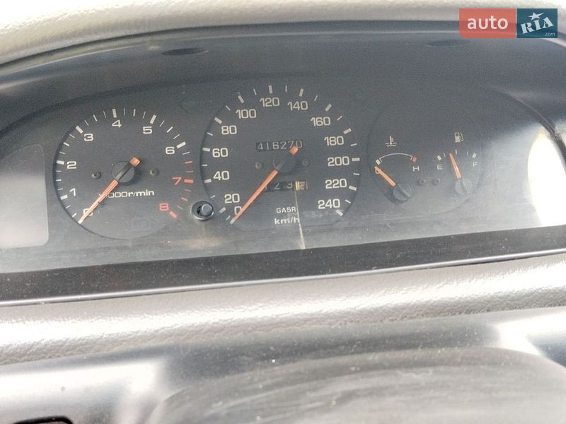 Хетчбек Mazda 626 1994 в Українці