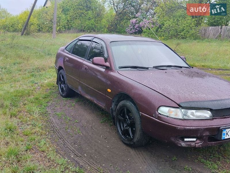 Хетчбек Mazda 626 1994 в Українці