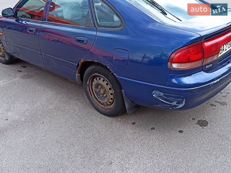 Хэтчбек Mazda 626 1996 в Киеве