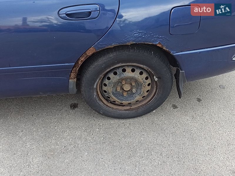 Хэтчбек Mazda 626 1996 в Киеве