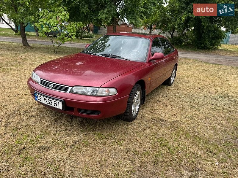 Хэтчбек Mazda 626